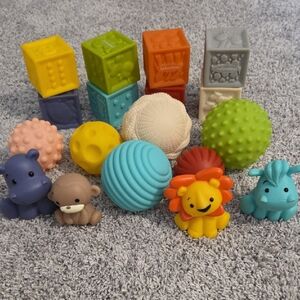 Infantino Balls, Blocks And Buddies